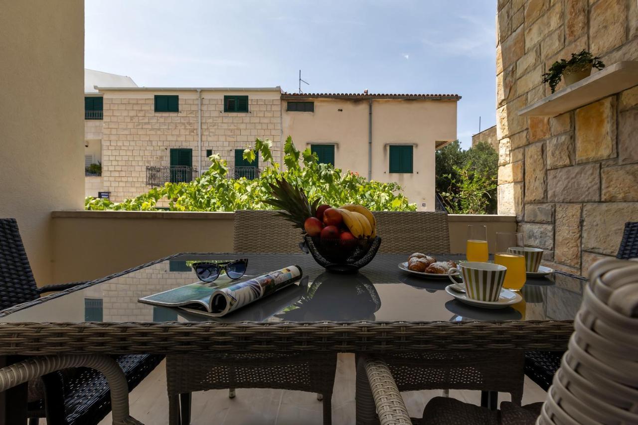 Rafael Apartment Makarska Exterior photo