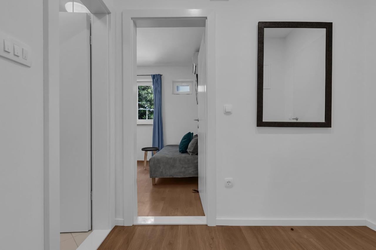 Rafael Apartment Makarska Exterior photo
